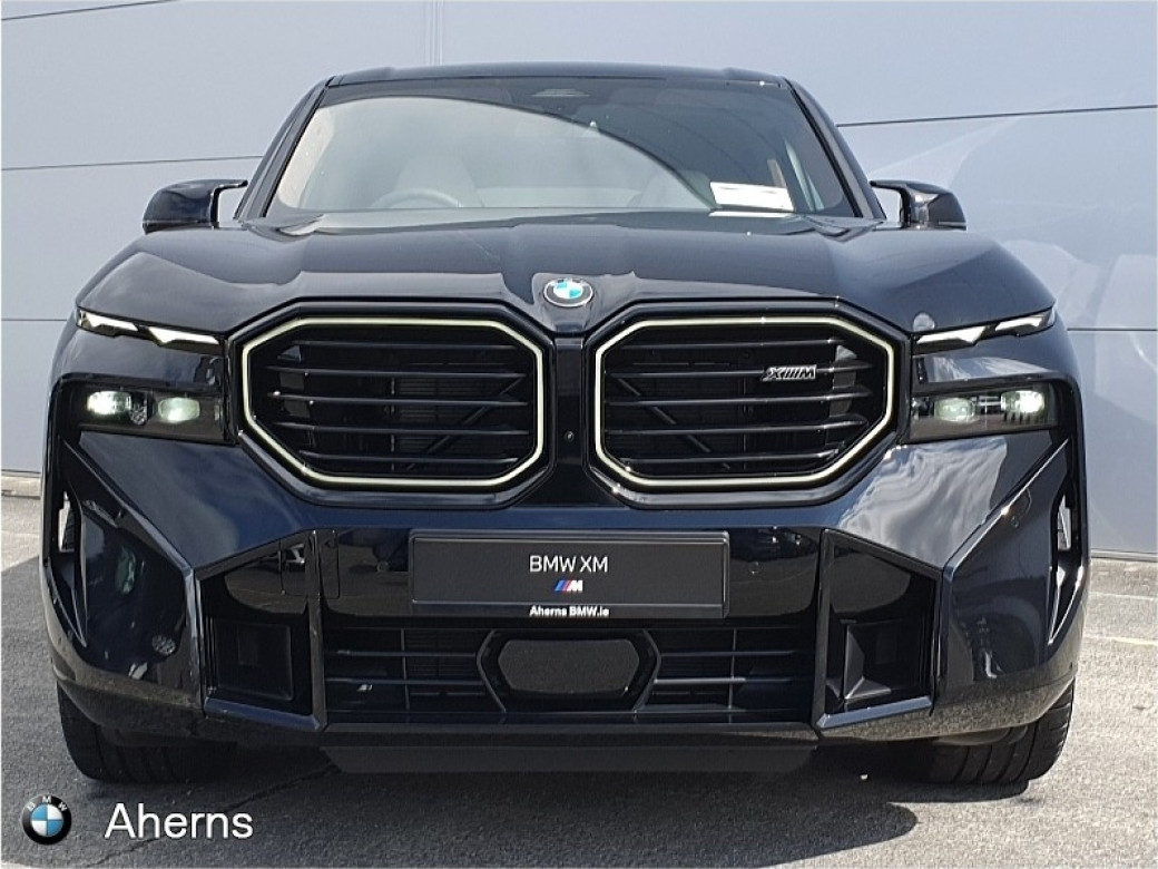 2025 BMW XM