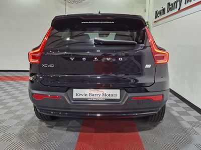 2023 Volvo XC40
