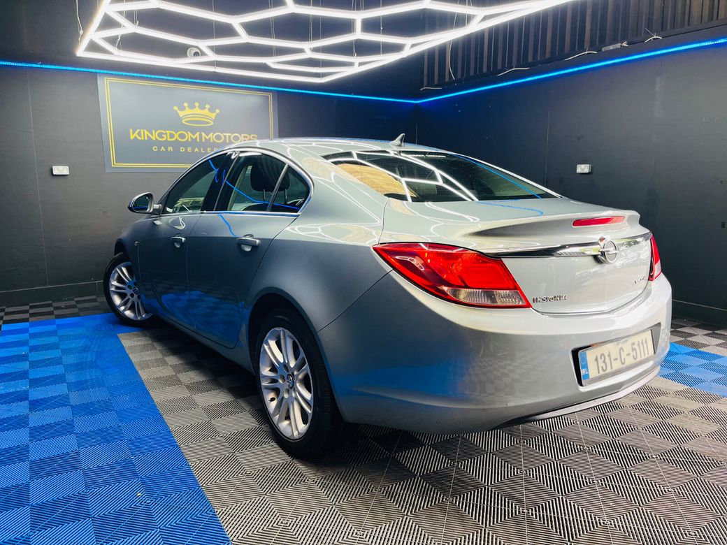 2013 Opel Insignia