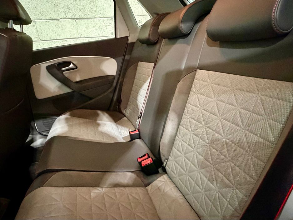 2017 Volkswagen Polo