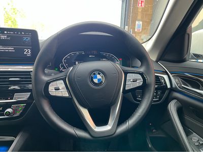 2021 BMW 5 Series