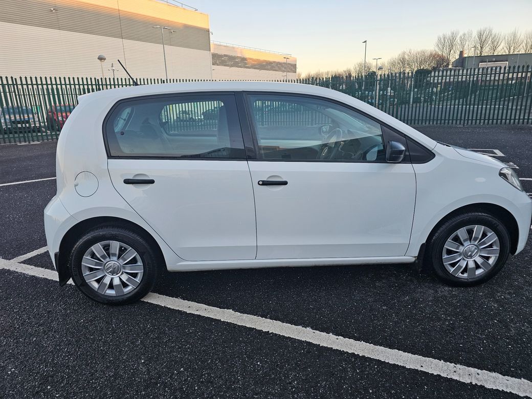 2018 Volkswagen up!