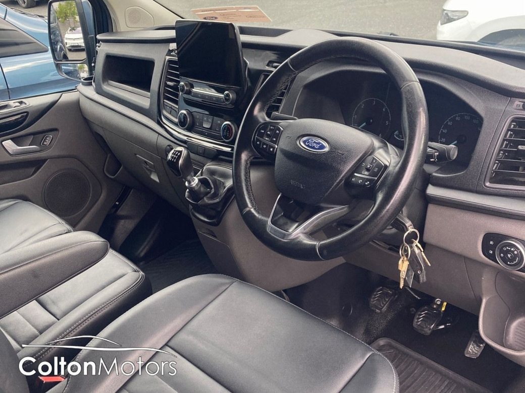 2022 Ford Transit Custom