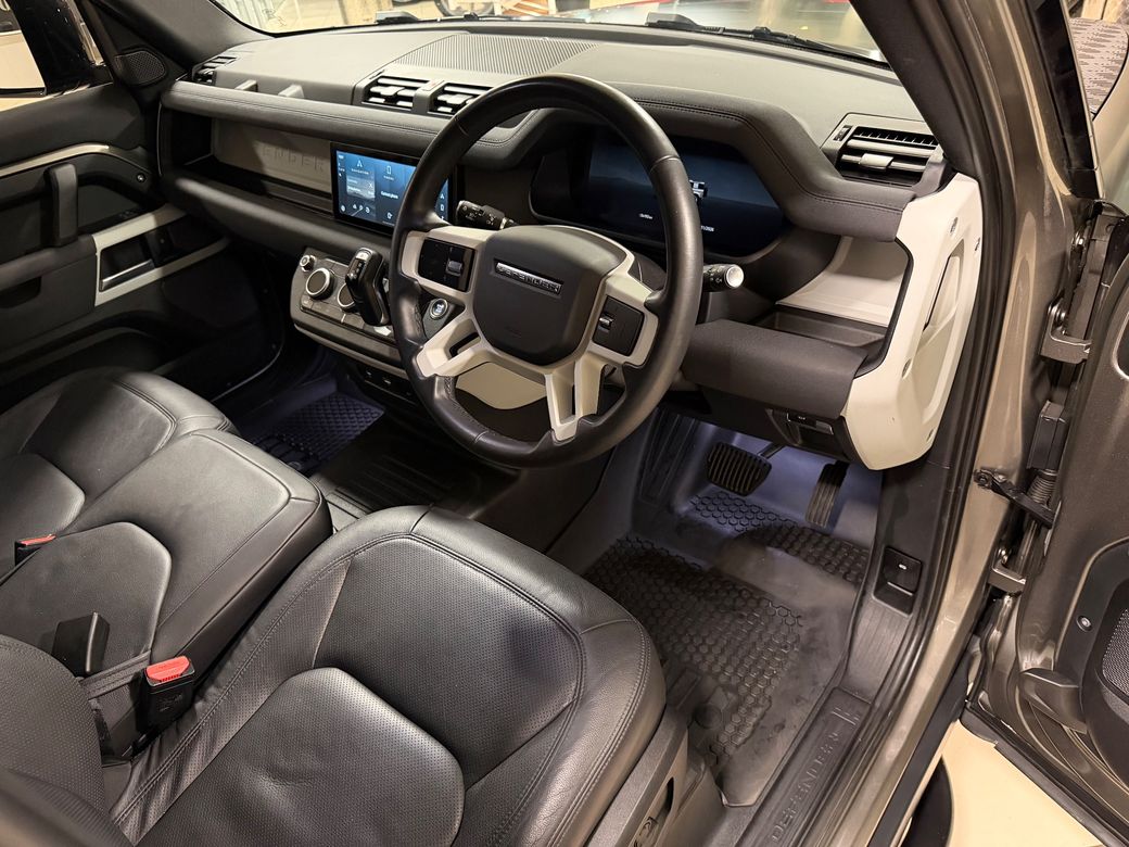 2023 Land Rover Defender