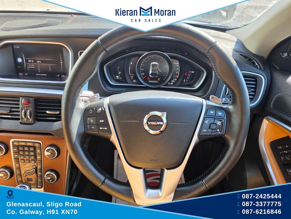 2019 Volvo V40