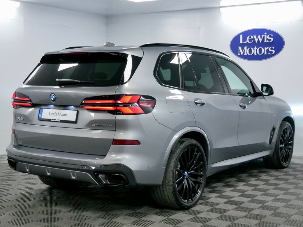 2025 BMW X5
