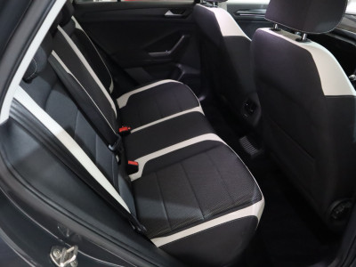 2019 Volkswagen T-Roc