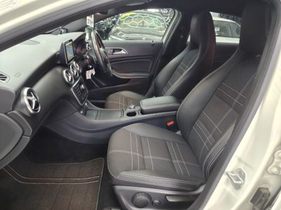 2015 Mercedes-Benz A 180