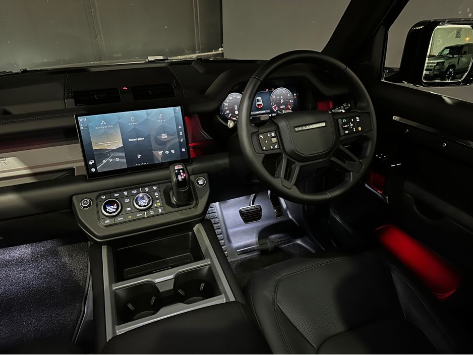 2025 Land Rover Defender