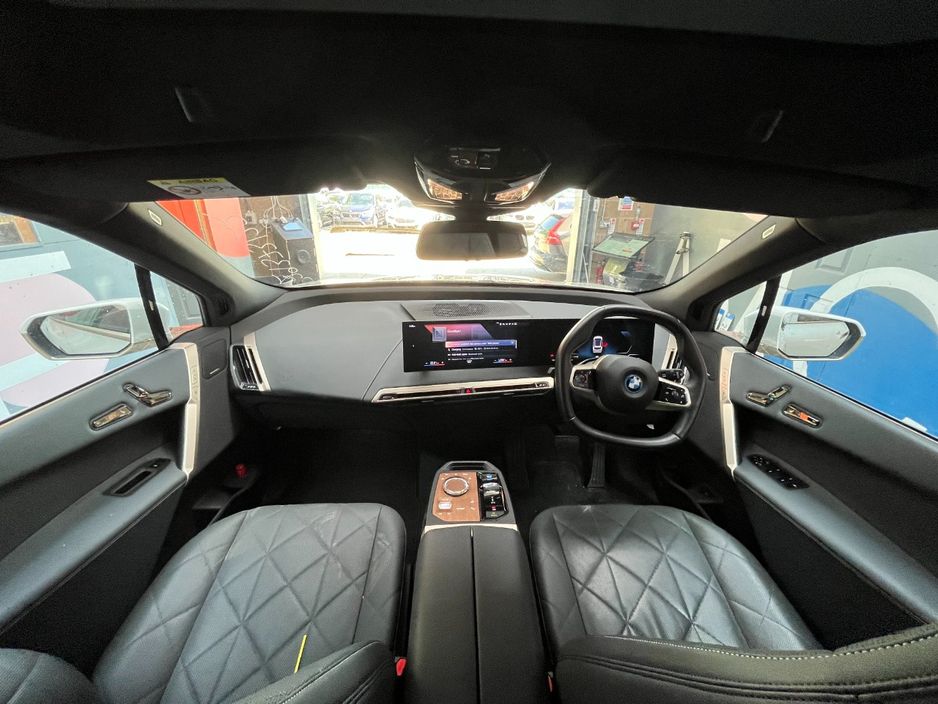 2022 BMW iX