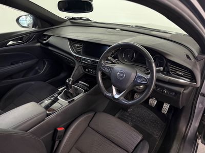 2021 Opel Insignia