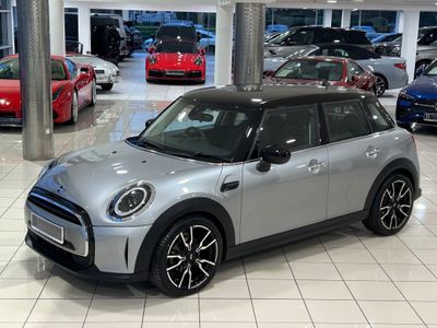 2024 Mini Hatch
