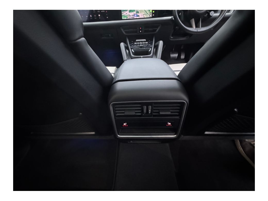 2024 Porsche Cayenne