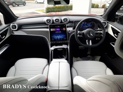 2025 Mercedes-Benz GLC Class