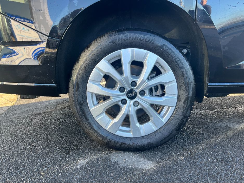 2026 Ford Tourneo Connect