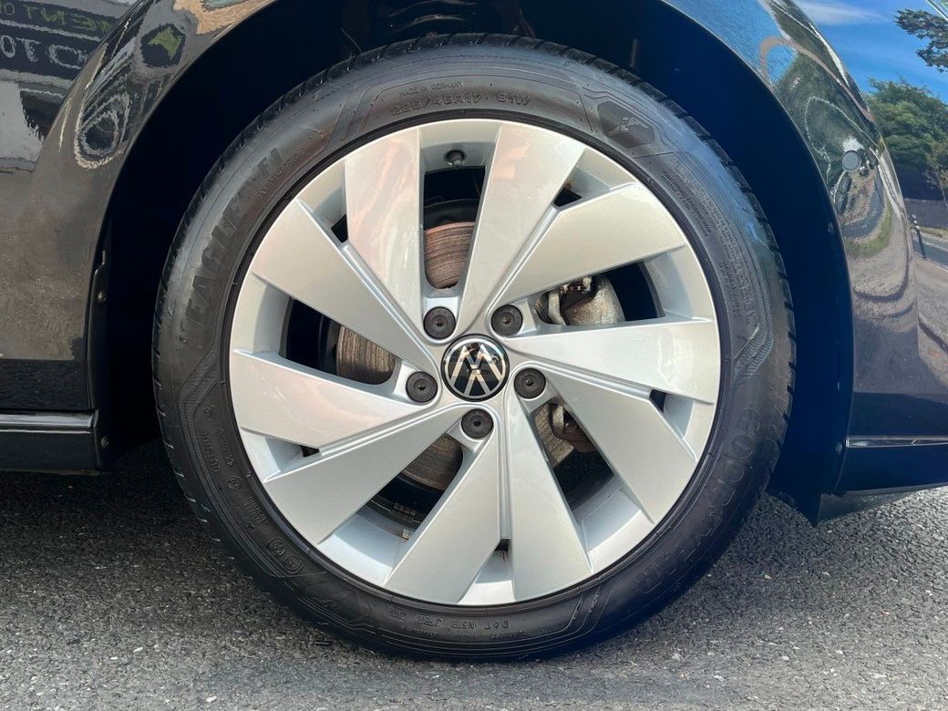 2023 Volkswagen Golf