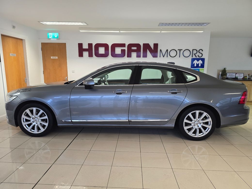 2016 Volvo S90