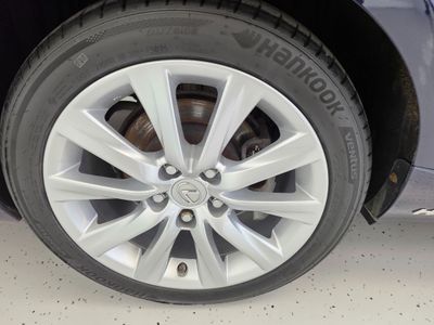 2015 Lexus IS 300h