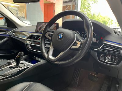 2019 BMW 5 Series