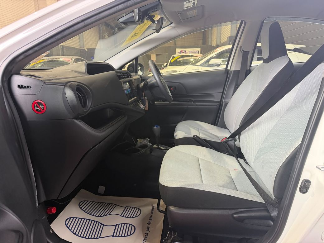 2017 Toyota Aqua
