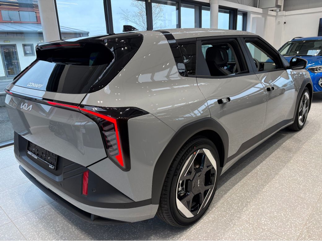 2026 Kia EV4