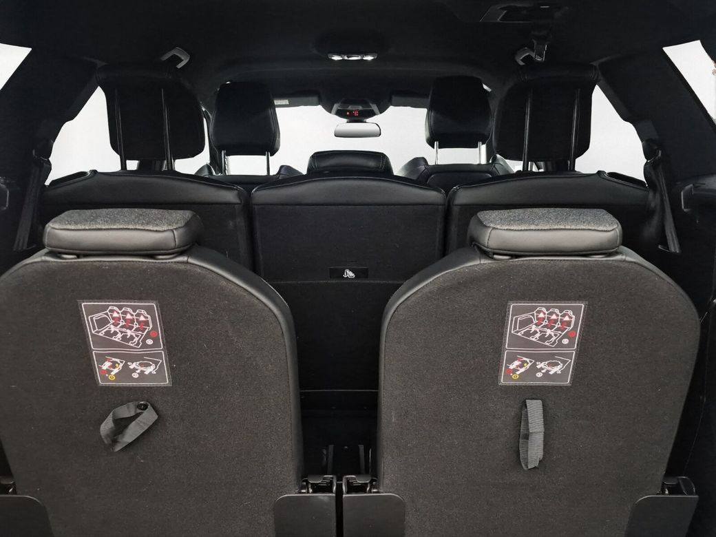 2023 Peugeot 5008