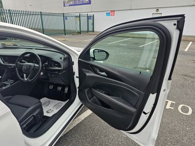 2020 Opel Insignia