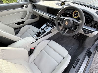 2023 Porsche 911