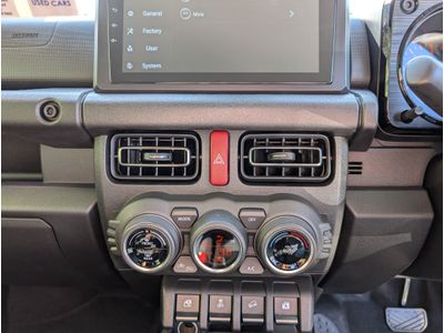 2025 Suzuki Jimny