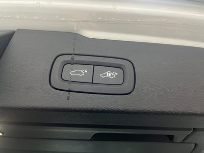 2022 Volvo V60