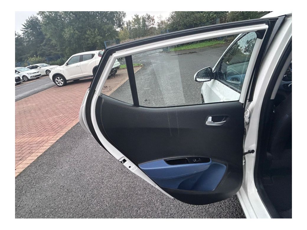 2015 Hyundai i10