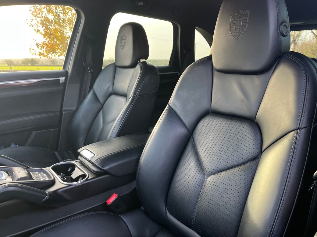 2017 Porsche Cayenne