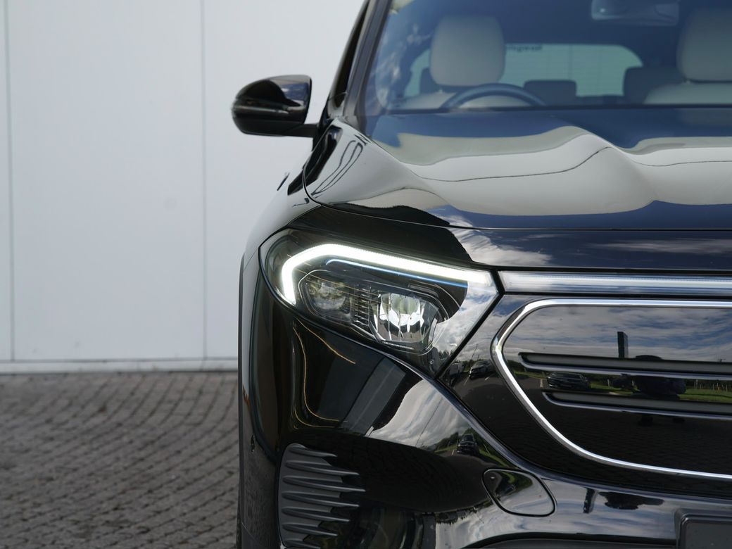 2023 Mercedes-Benz EQB