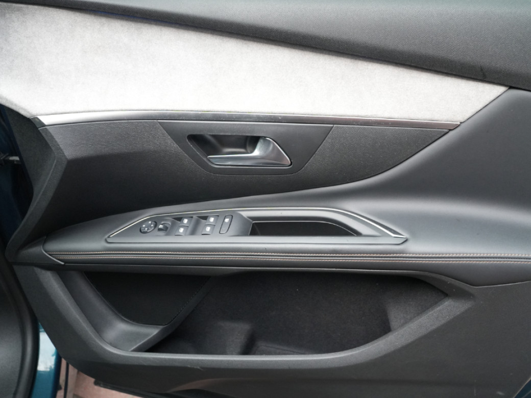 2019 Peugeot 5008