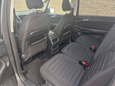 2017 Ford Galaxy