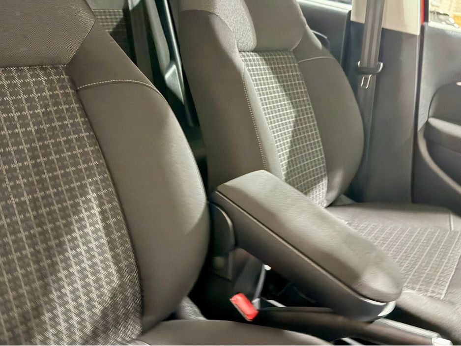 2014 Volkswagen Polo