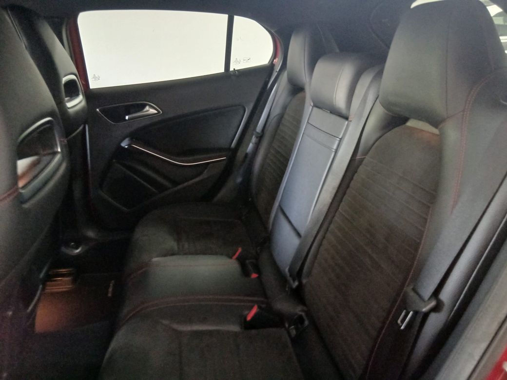 2015 Mercedes-Benz GLA Class