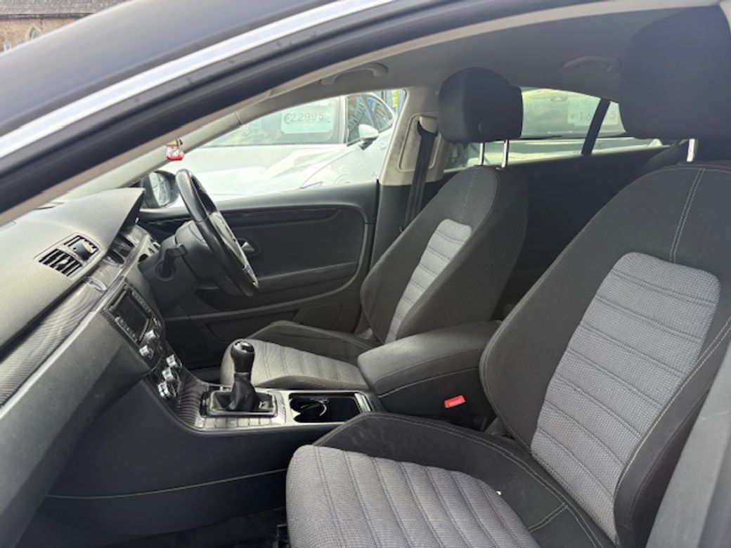 2014 Volkswagen Passat