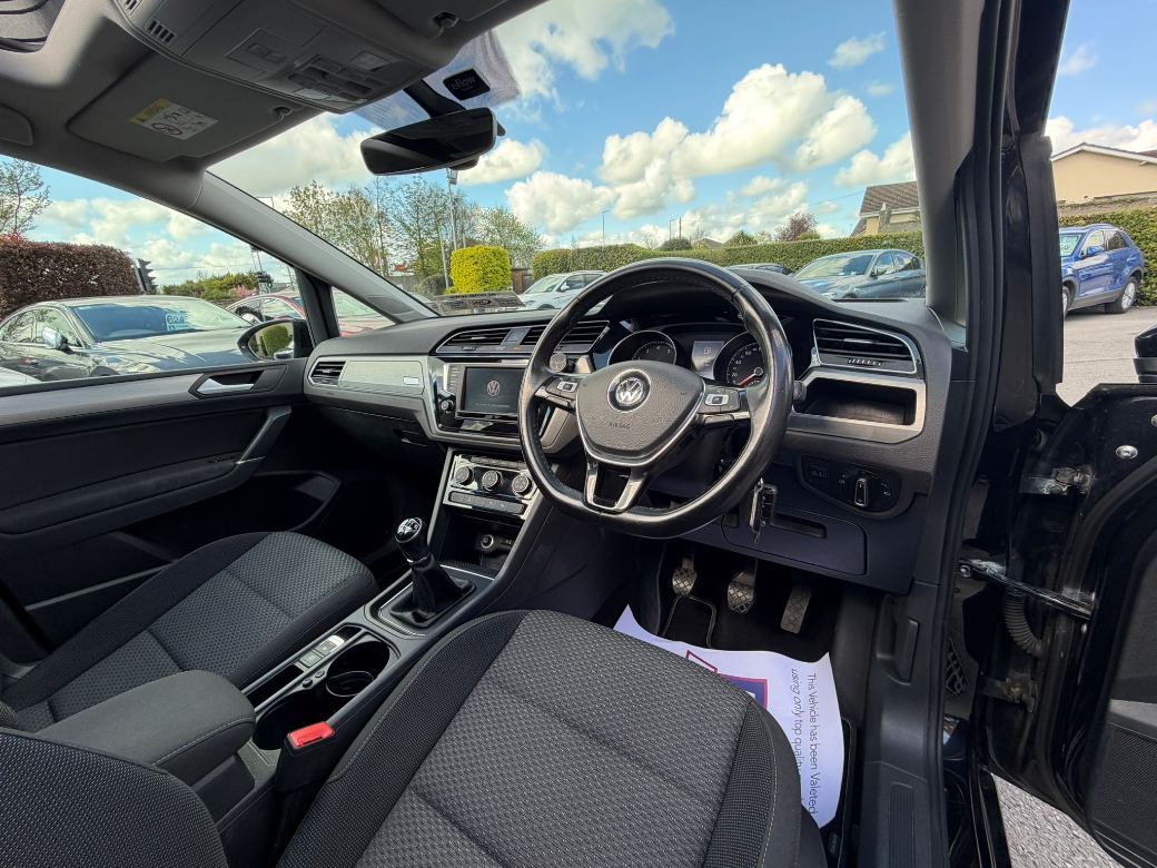 2016 Volkswagen Touran