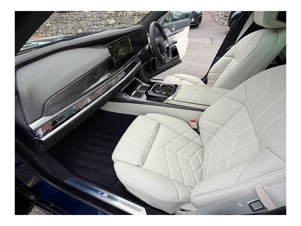 2026 BMW i7