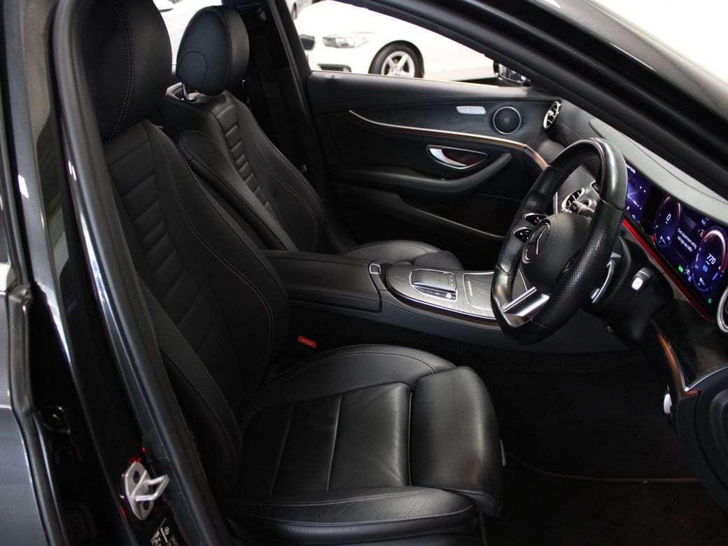 2021 Mercedes-Benz E 300