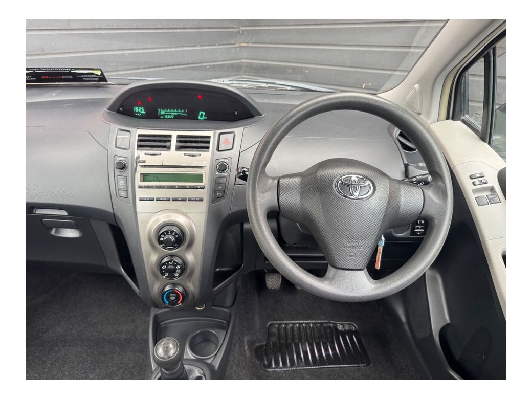 2011 Toyota Yaris
