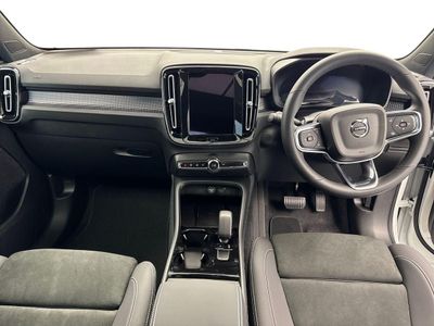 2026 Volvo EC40