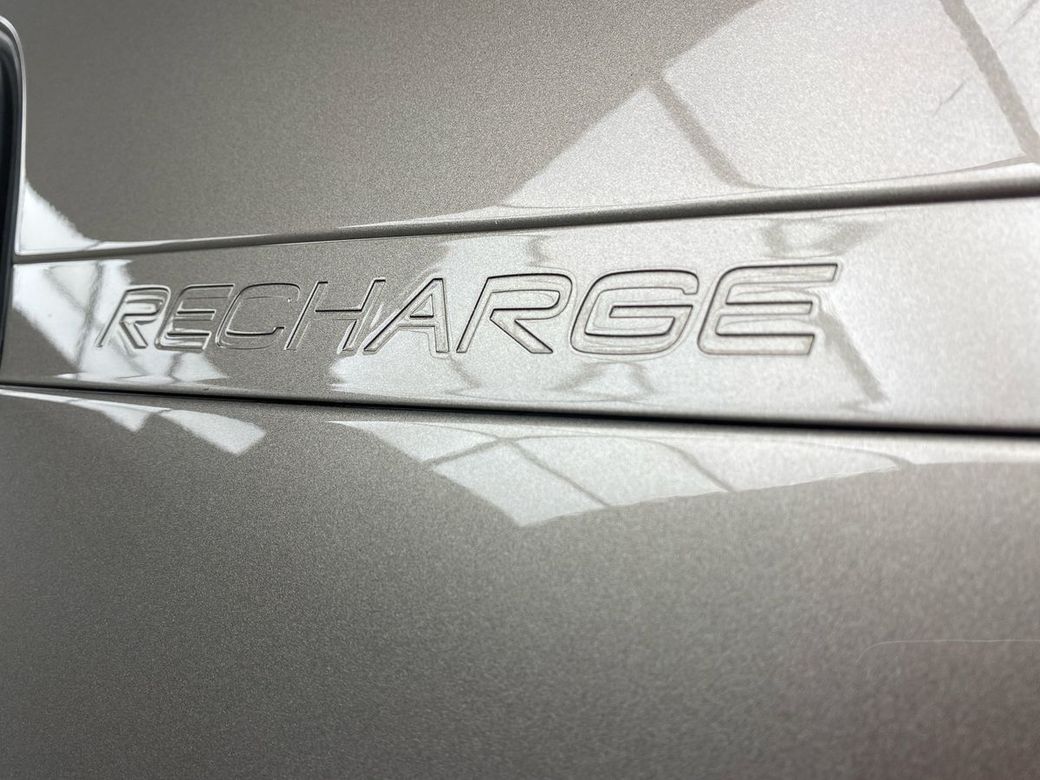 2022 Volvo XC40