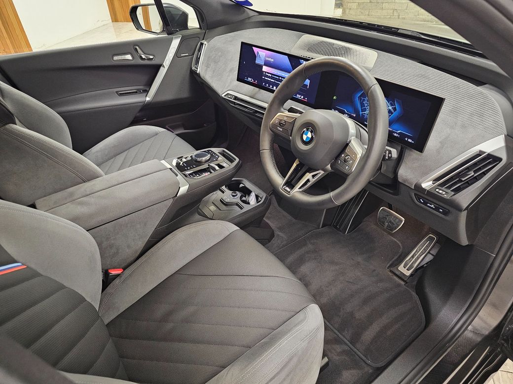 2026 BMW iX