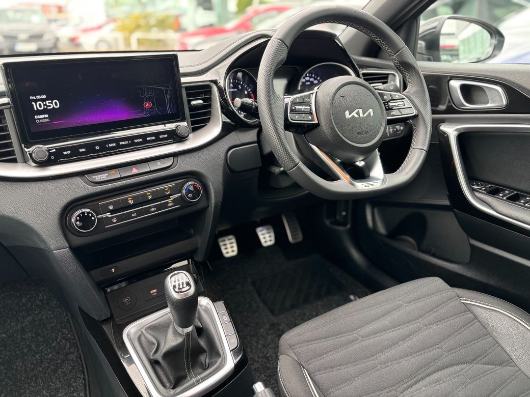 2025 Kia Ceed