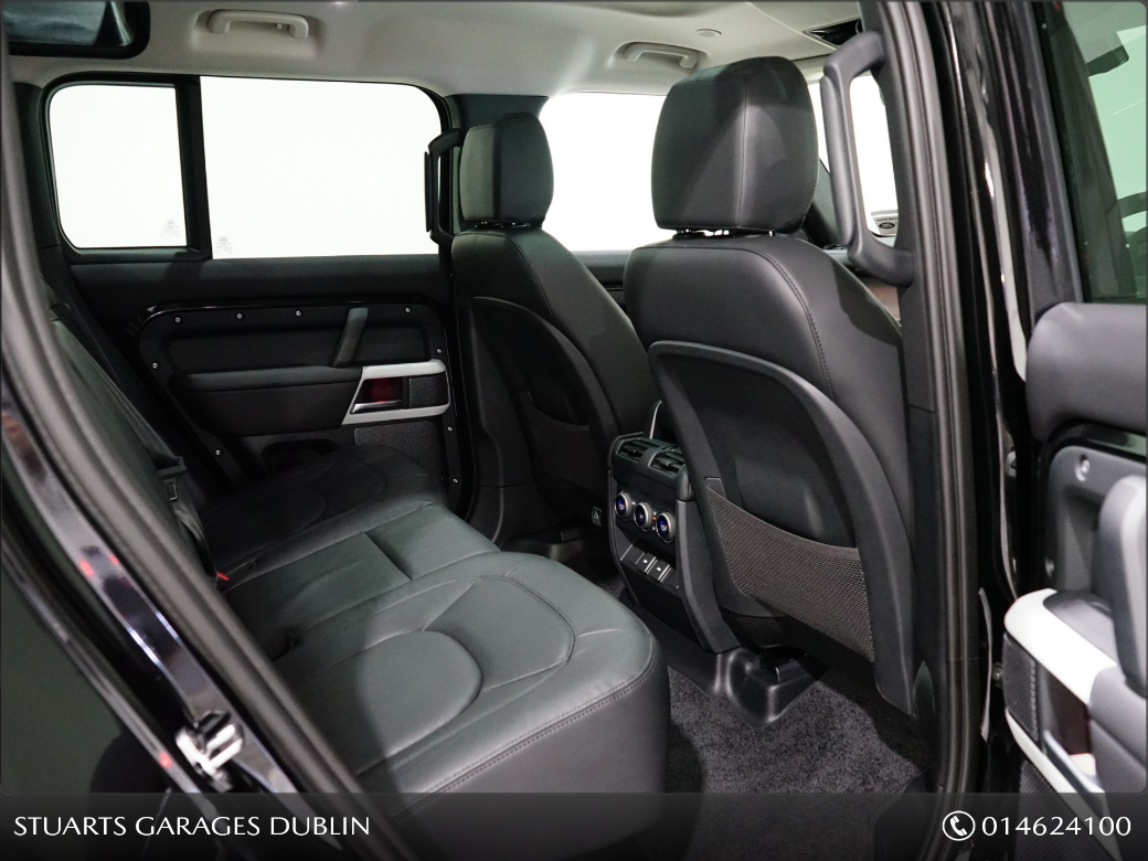 2023 Land Rover Defender