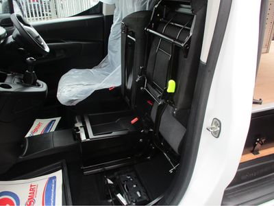 2021 Peugeot Partner