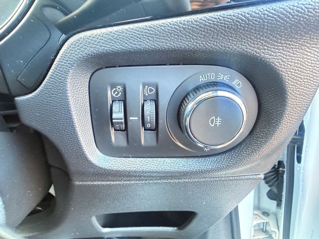 2024 Opel Corsa