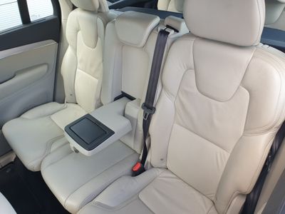 2016 Volvo XC90